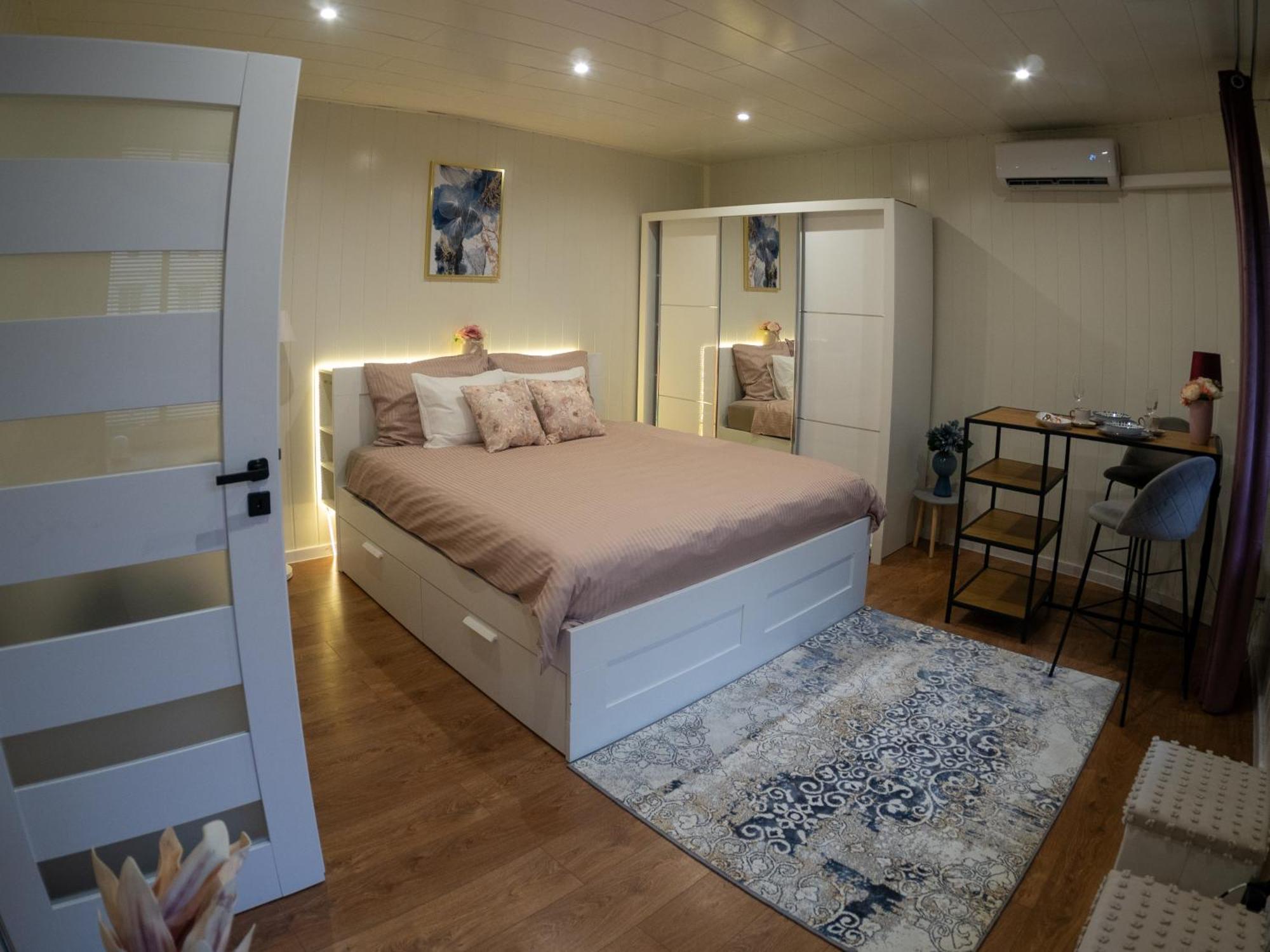 צ'סטוצ'ובה Apartament Classic Comfort Aleja Nmp 8 - Free Parking מראה חיצוני תמונה
